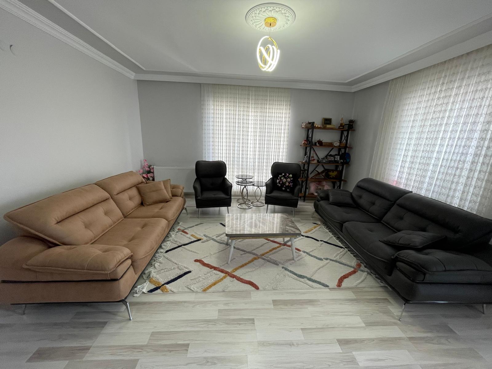 ZERNİŞAN VAKKAS İLKOKULU CİVARI 4+1 SATILIK DAİRE