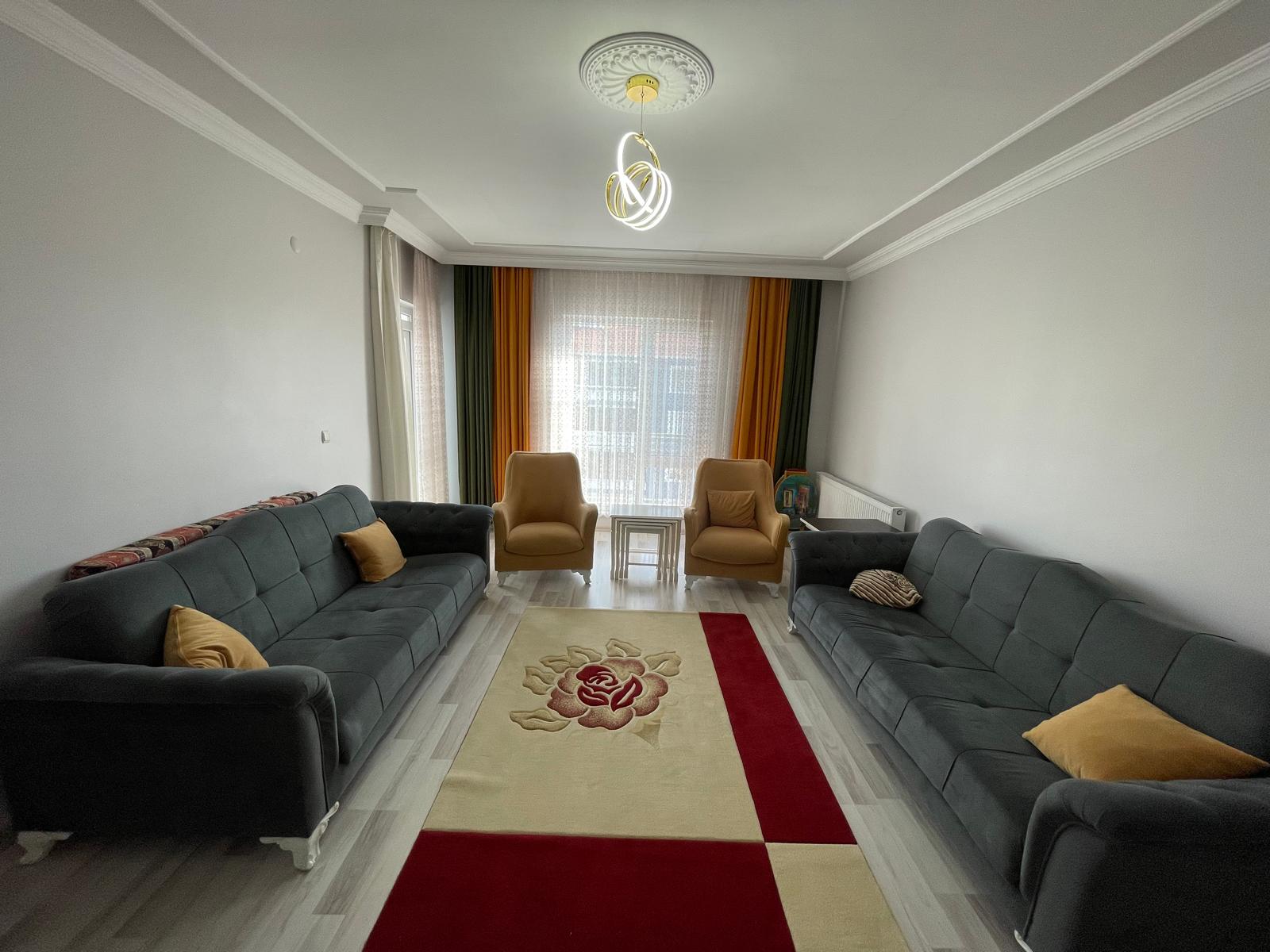 ZERNİŞAN VAKKAS İLKOKULU CİVARI 4+1 SATILIK DAİRE