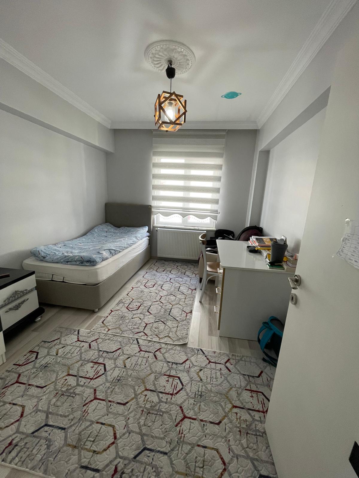 ZERNİŞAN VAKKAS İLKOKULU CİVARI 4+1 SATILIK DAİRE